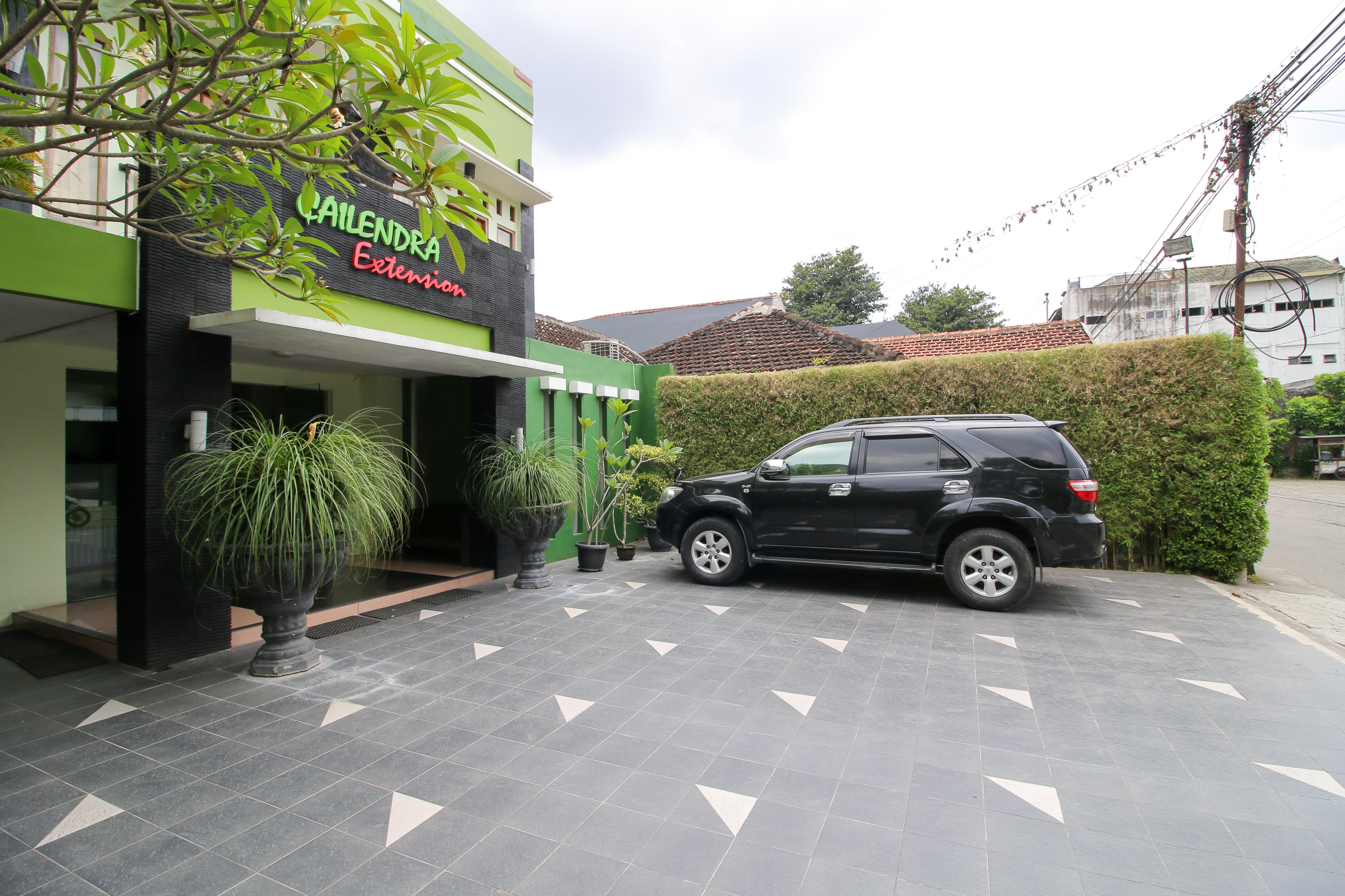 Reddoorz Plus @ Taman Siswa 2 Джокякарта Екстериор снимка